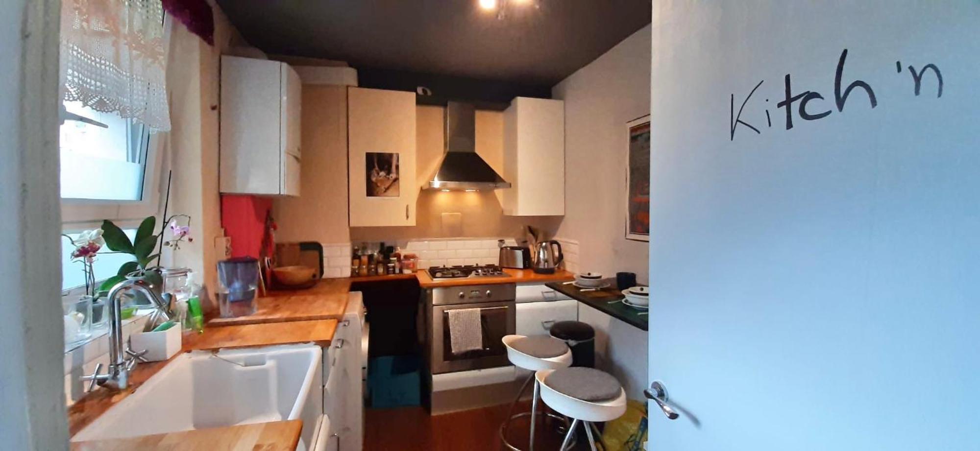 Apartment Artist's